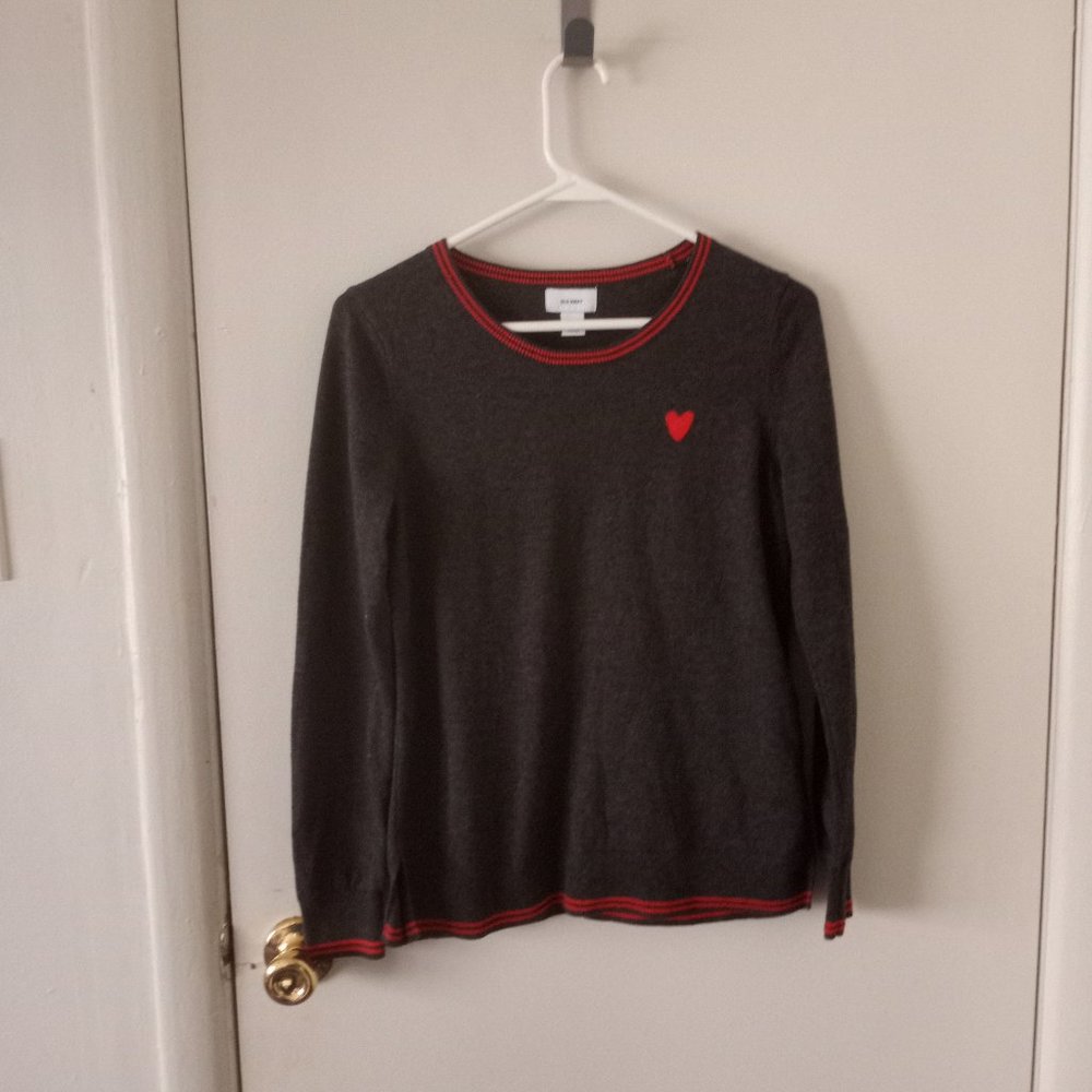 Old Navy Gray Red Heart Sweater